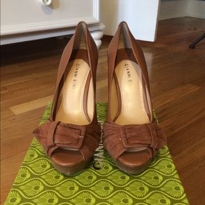 COPY - New Gianni Bini leather heels